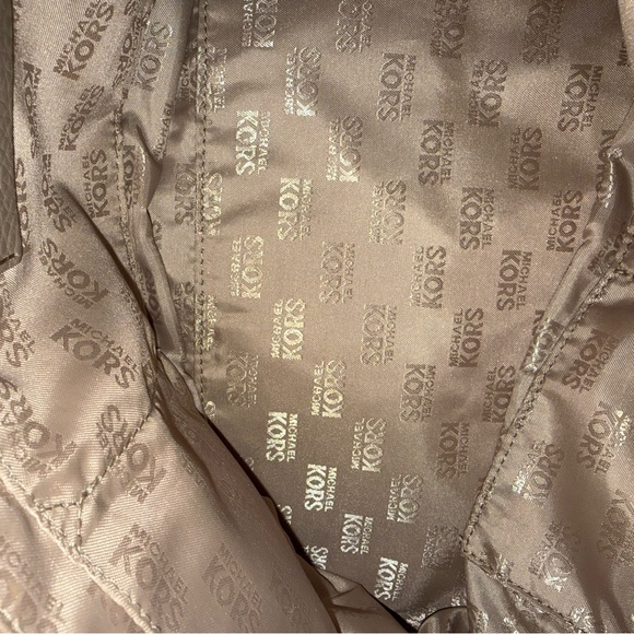 Michael Kors - Picture 7 of 7